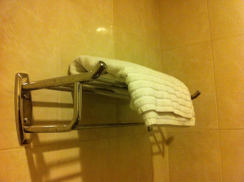 Manazel Al Hamra Apartment 2 Buraidah Chambre photo