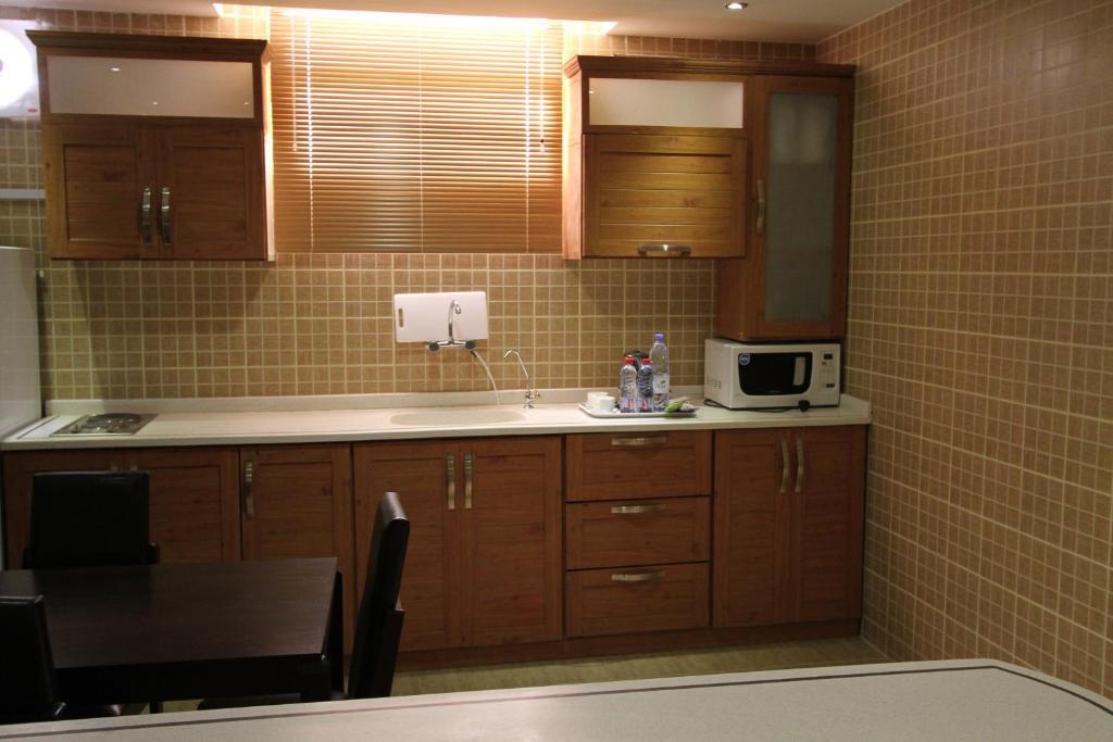 Manazel Al Hamra Apartment 2 Buraidah Chambre photo